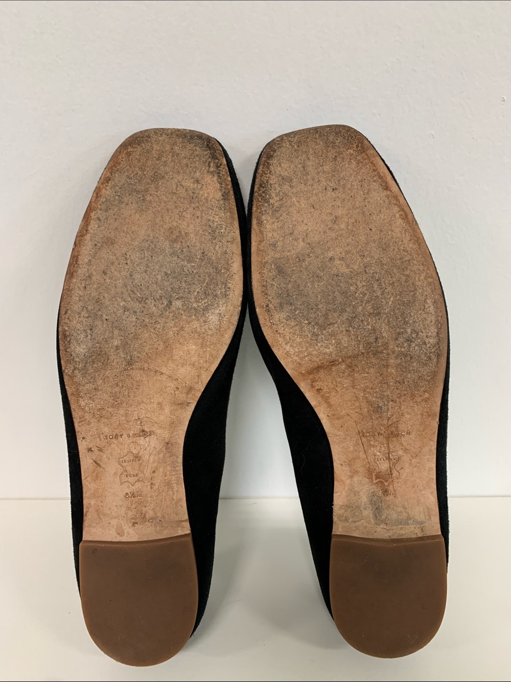 Tory Burch Black Suede Logo Square-Toe Flats - Picture 7 of 8